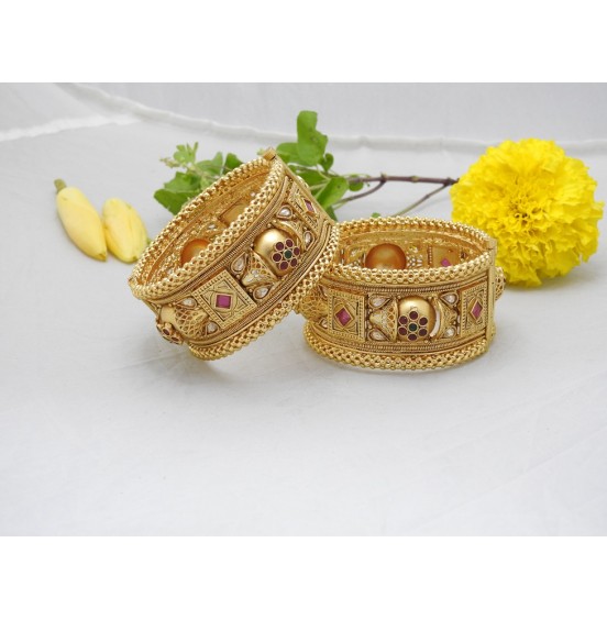 OrnateOvation Bangles