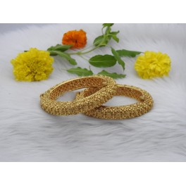 Lustrous Gold Bangle