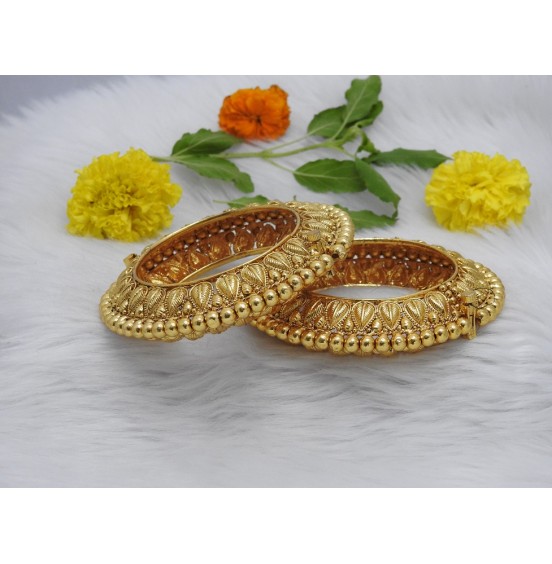 Tapered Kada Bangles