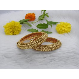 Seamless Gold-Plated Bangle