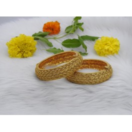 Thin Gold Bangle