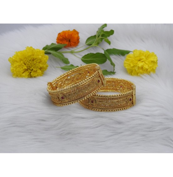 Oval Bangle