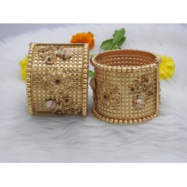 Golden Wave Bangles