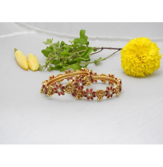 Ruby Rhapsody Ghughroo Bangles