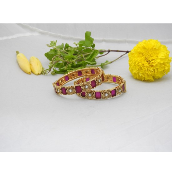 Majestic Maroon Matte Bangle