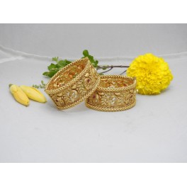 Matte Ruby Gleam Kundan Delight bangles